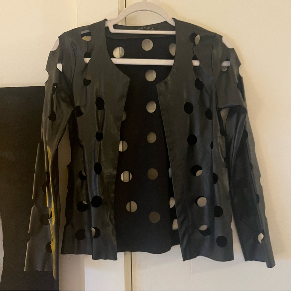 Vintage black leather jacket size xs